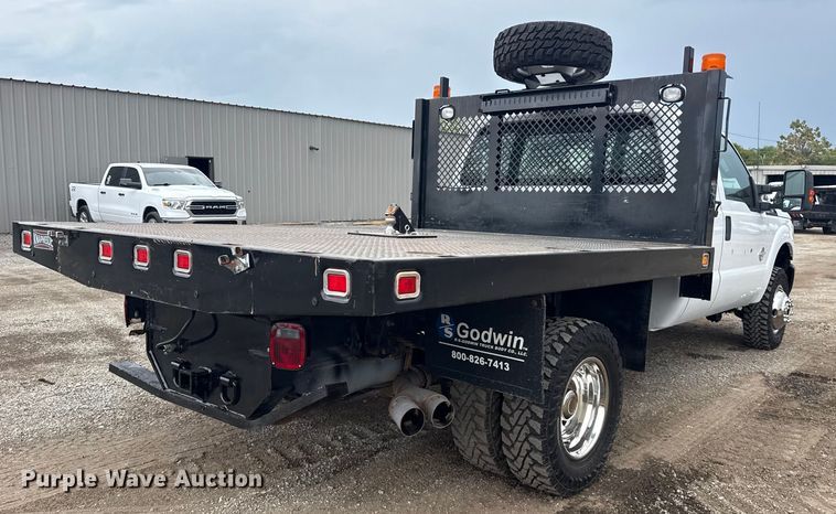image for item NU9665 2011 Ford F350 Super Duty flatbed pickup truck