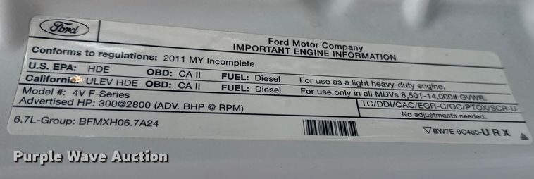 image for item NU9665 2011 Ford F350 Super Duty flatbed pickup truck