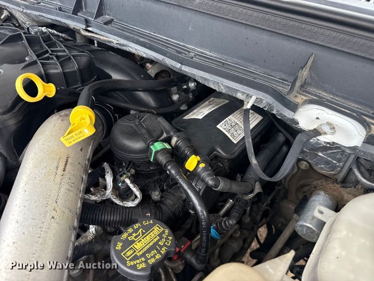 image for item NU9665 2011 Ford F350 Super Duty flatbed pickup truck