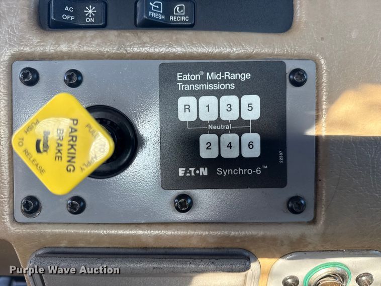 image for item NU9675 2007 Peterbilt 335 flatbed truck