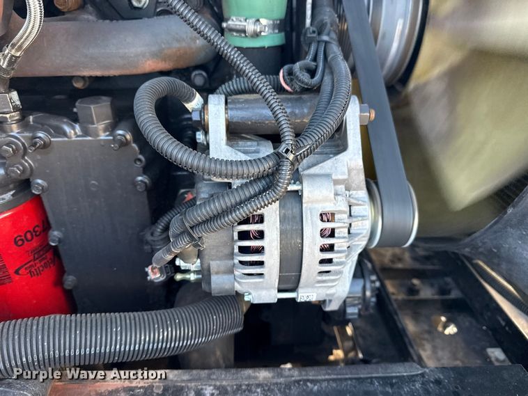 image for item NU9675 2007 Peterbilt 335 flatbed truck