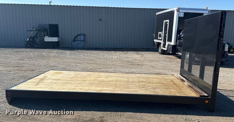 image for item NU9676 Flatbed