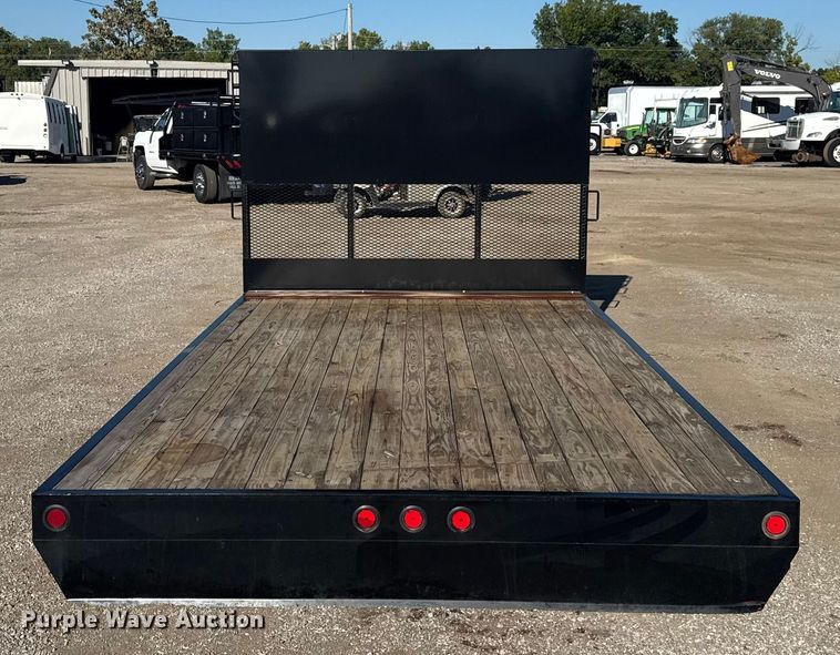 image for item NU9676 Flatbed