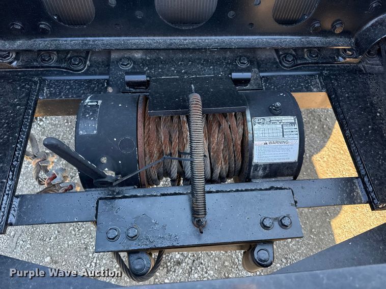 image for item NU9678 2017 Freightliner 114SD toter truck