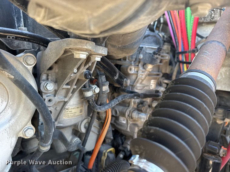 image for item NU9678 2017 Freightliner 114SD toter truck