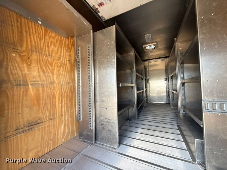 image for item NU9683 2018 Freightliner MT45 delivery truck