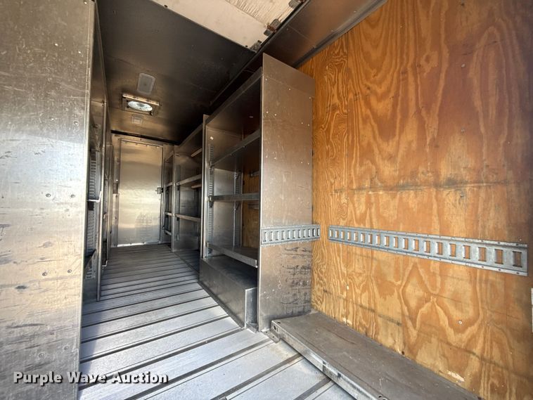 image for item NU9683 2018 Freightliner MT45 delivery truck