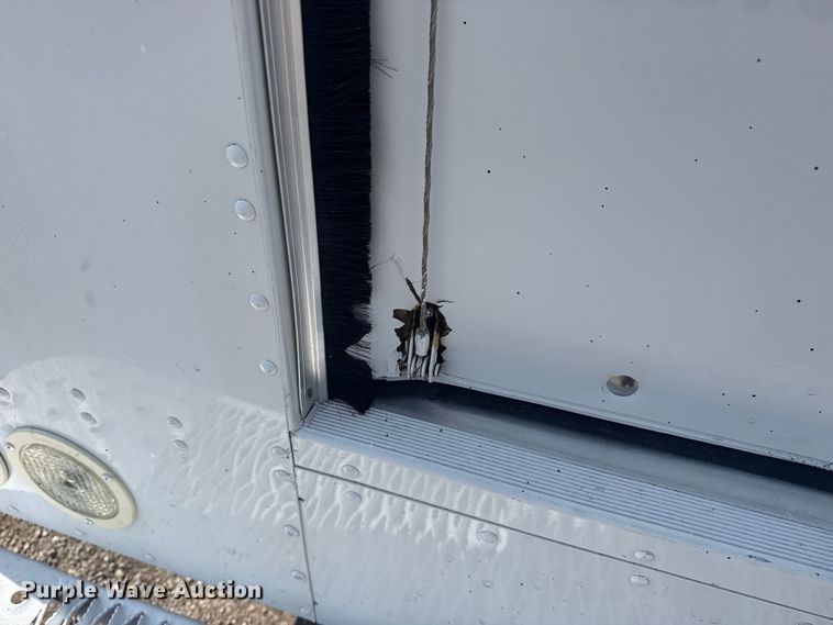 image for item NU9683 2018 Freightliner MT45 delivery truck