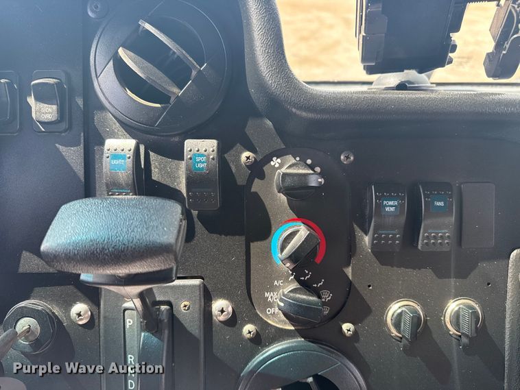 image for item NU9683 2018 Freightliner MT45 delivery truck