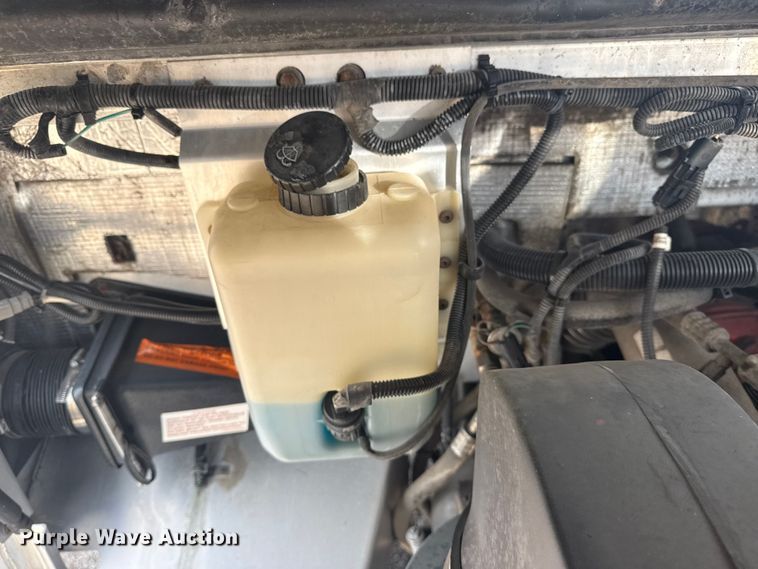 image for item NU9683 2018 Freightliner MT45 delivery truck