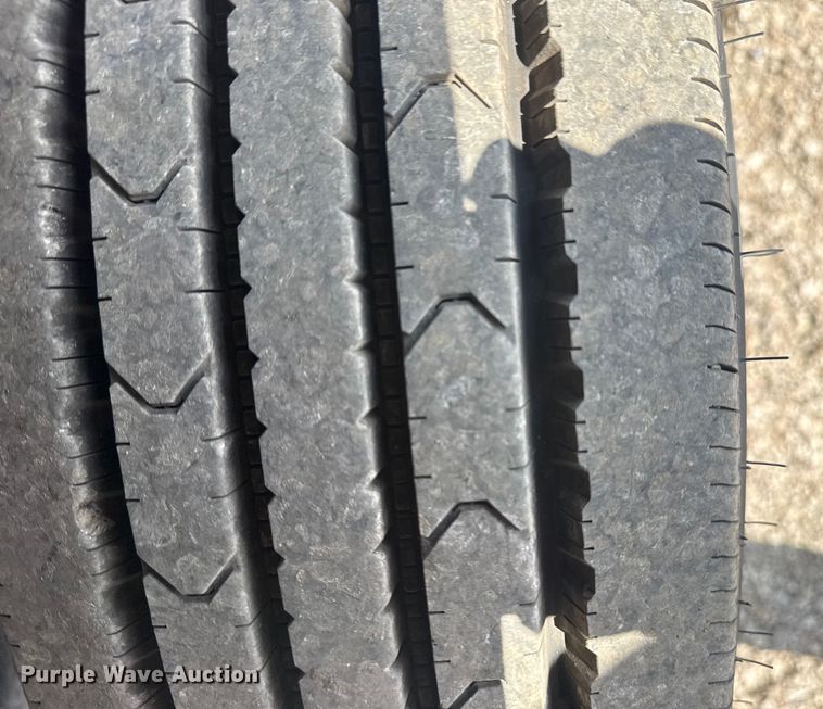 image for item NU9683 2018 Freightliner MT45 delivery truck