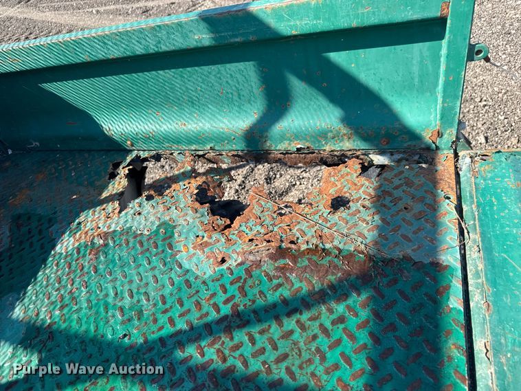 image for item NU9705 2009 Kawasaki Mule 4000 utility vehicle