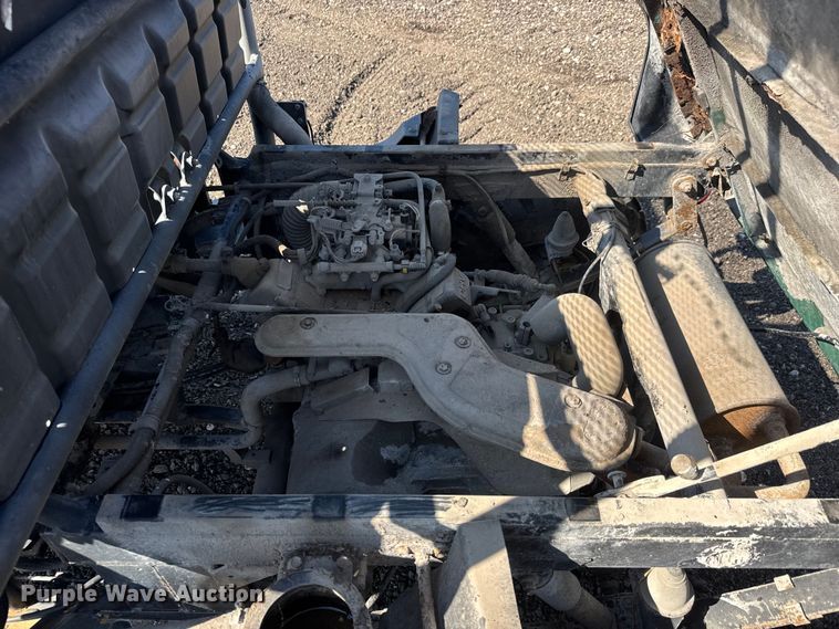 image for item NU9705 2009 Kawasaki Mule 4000 utility vehicle