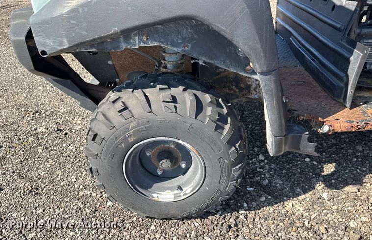 image for item NU9705 2009 Kawasaki Mule 4000 utility vehicle