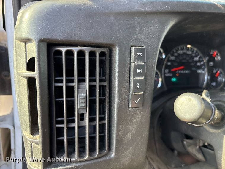 image for item OB9621 2017 Chevrolet Express 2500 van