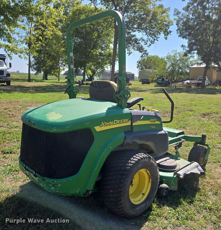 image for item OC9794 2008 John Deere 997 ZTR lawn mower