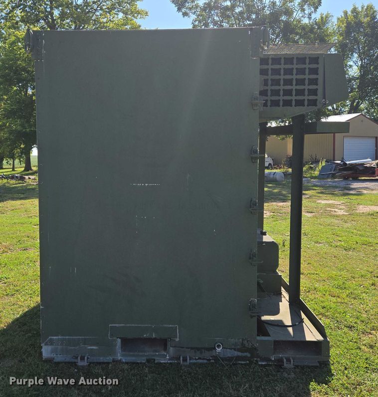 image for item OC9797 2004 AAR Mobility ISU 96RC walk in cooler