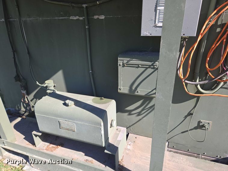 image for item OC9797 2004 AAR Mobility ISU 96RC walk in cooler