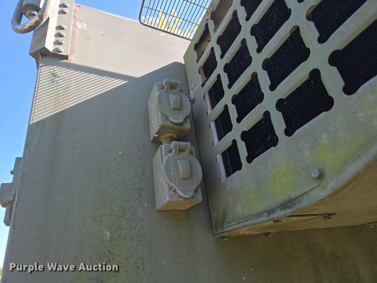 image for item OC9797 2004 AAR Mobility ISU 96RC walk in cooler