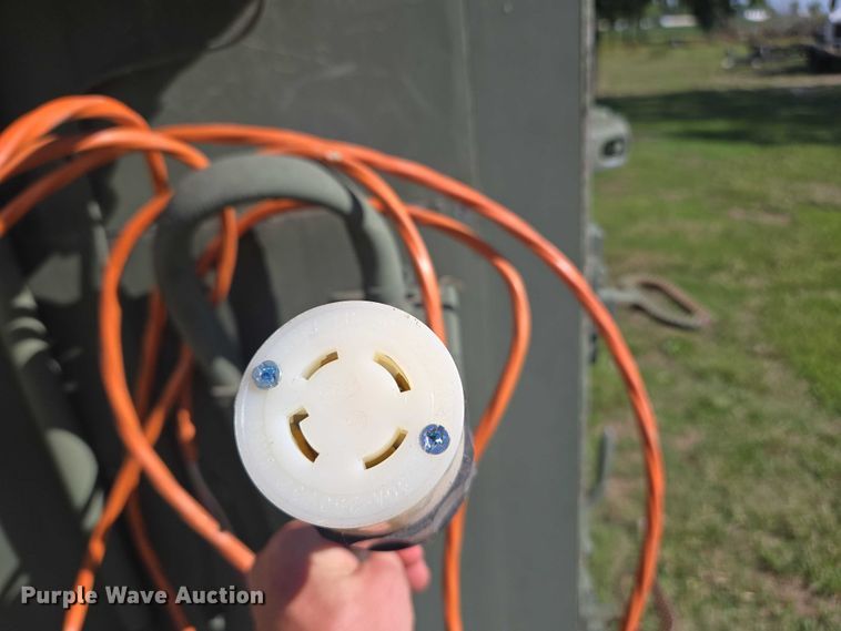 image for item OC9797 2004 AAR Mobility ISU 96RC walk in cooler