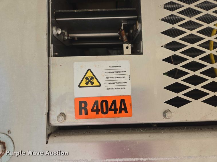 image for item OC9797 2004 AAR Mobility ISU 96RC walk in cooler