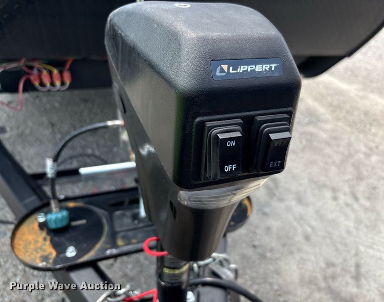 image for item YA0761 2025 StarCraft Autumn Ridge camper