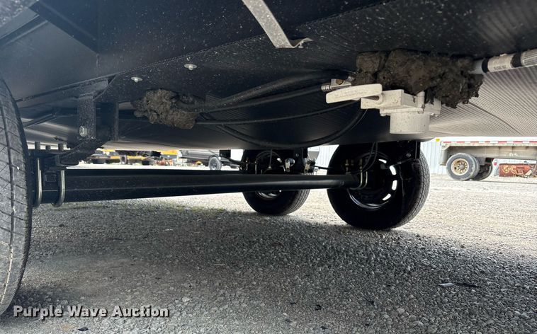 image for item YA0761 2025 StarCraft Autumn Ridge camper