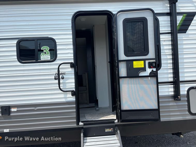 image for item YA0761 2025 StarCraft Autumn Ridge camper