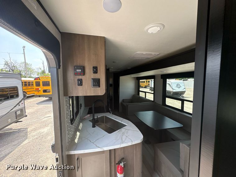 image for item YA0761 2025 StarCraft Autumn Ridge camper