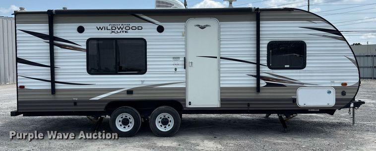 image for item YA0764 2019 Forest River Wildwood camper