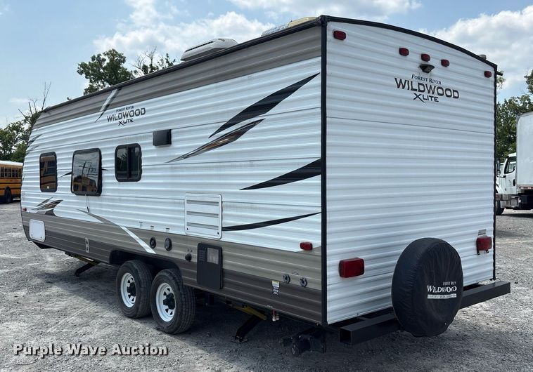 image for item YA0764 2019 Forest River Wildwood camper