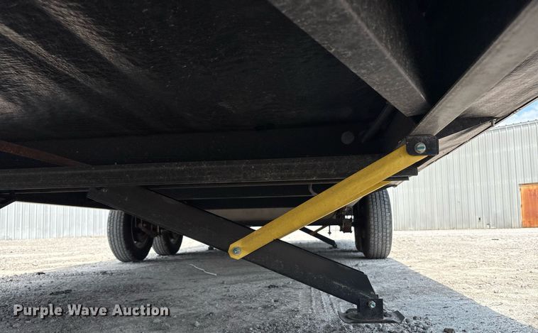 image for item YA0764 2019 Forest River Wildwood camper