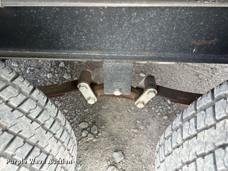 image for item YA0764 2019 Forest River Wildwood camper