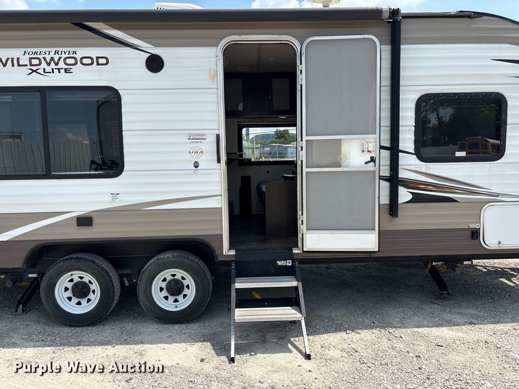 image for item YA0764 2019 Forest River Wildwood camper