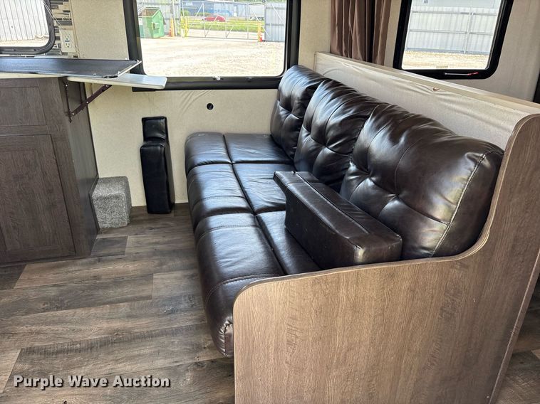 image for item YA0764 2019 Forest River Wildwood camper