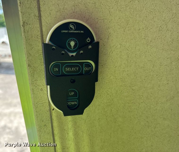 image for item YA0764 2019 Forest River Wildwood camper