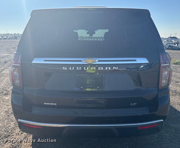 image for item YA0942 2023 Chevrolet Suburban SUV