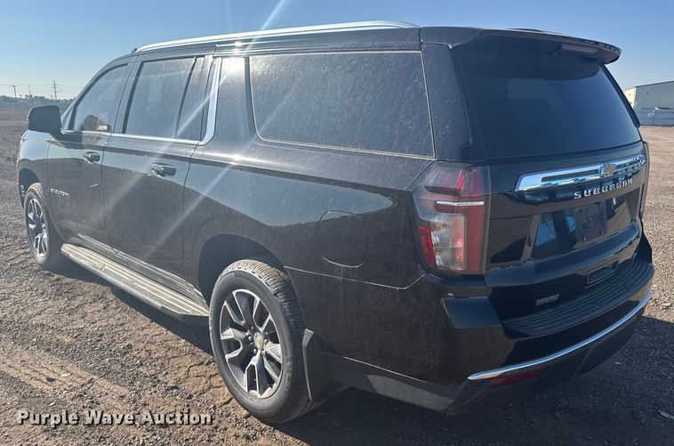 image for item YA0942 2023 Chevrolet Suburban SUV