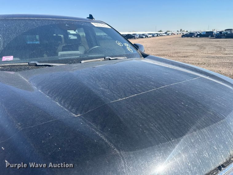 image for item YA0942 2023 Chevrolet Suburban SUV