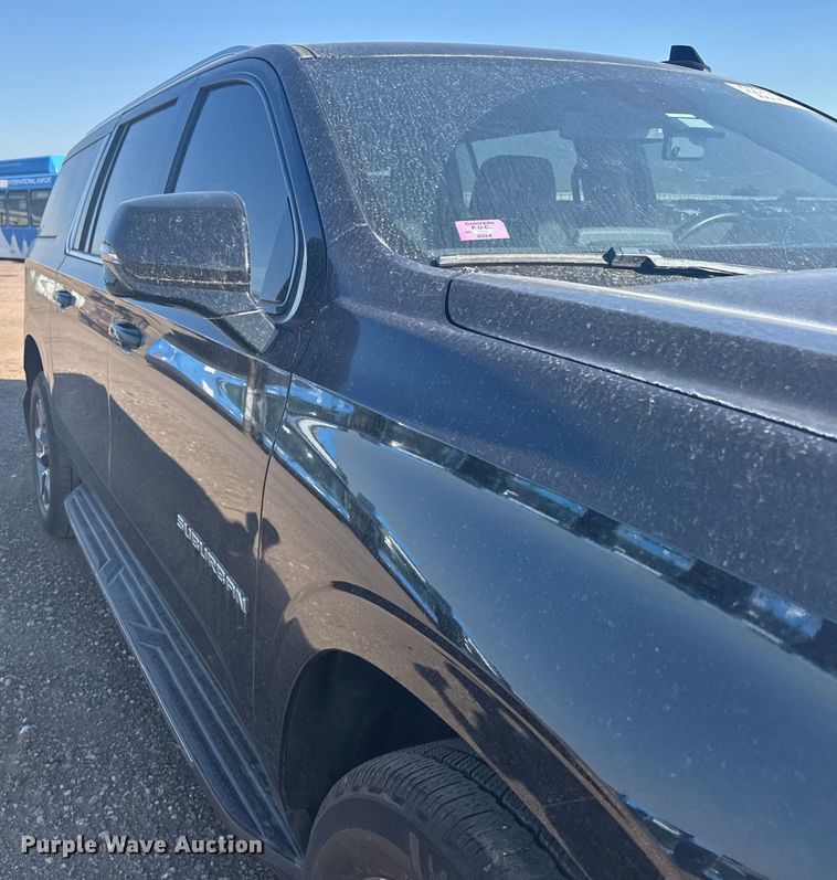 image for item YA0942 2023 Chevrolet Suburban SUV