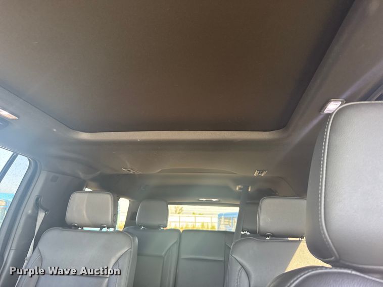 image for item YA0942 2023 Chevrolet Suburban SUV