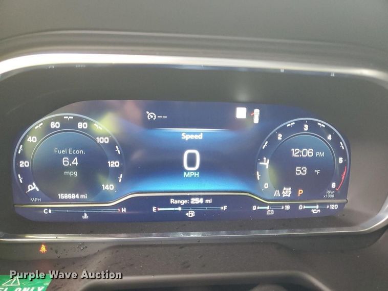 image for item YA0942 2023 Chevrolet Suburban SUV