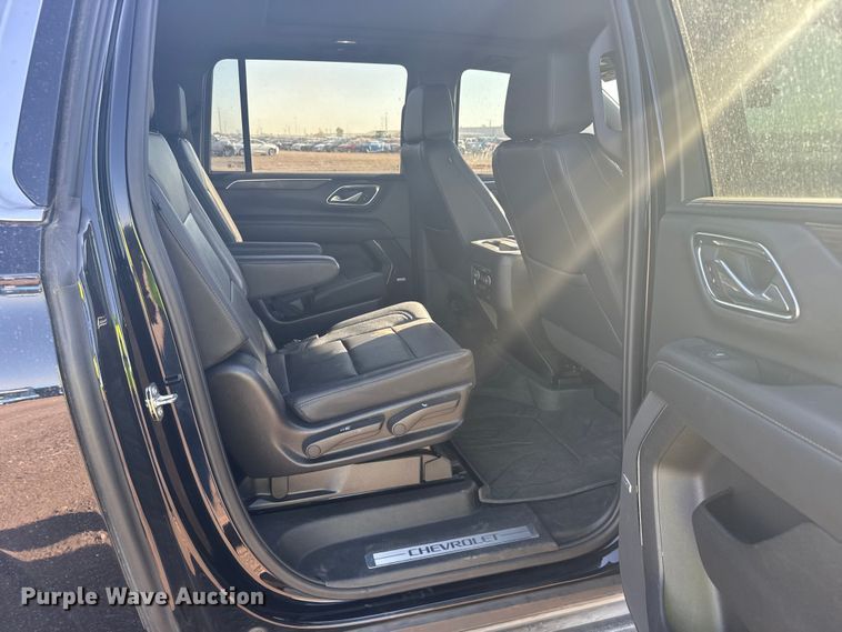 image for item YA0942 2023 Chevrolet Suburban SUV