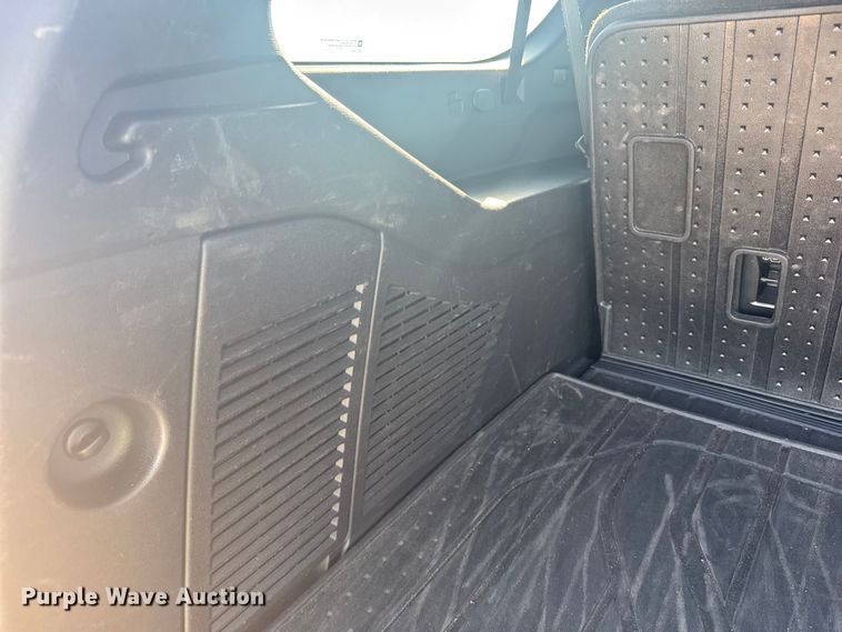 image for item YA0942 2023 Chevrolet Suburban SUV