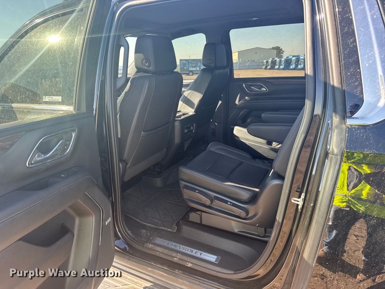 image for item YA0942 2023 Chevrolet Suburban SUV