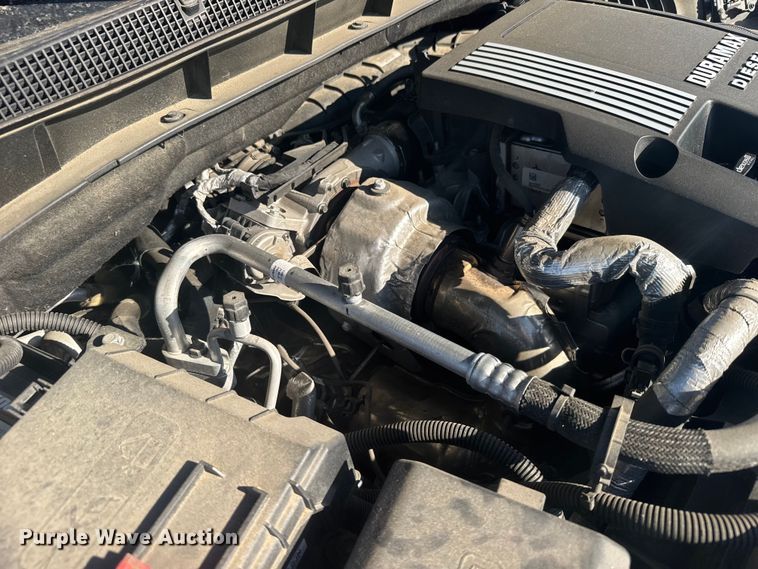 image for item YA0942 2023 Chevrolet Suburban SUV