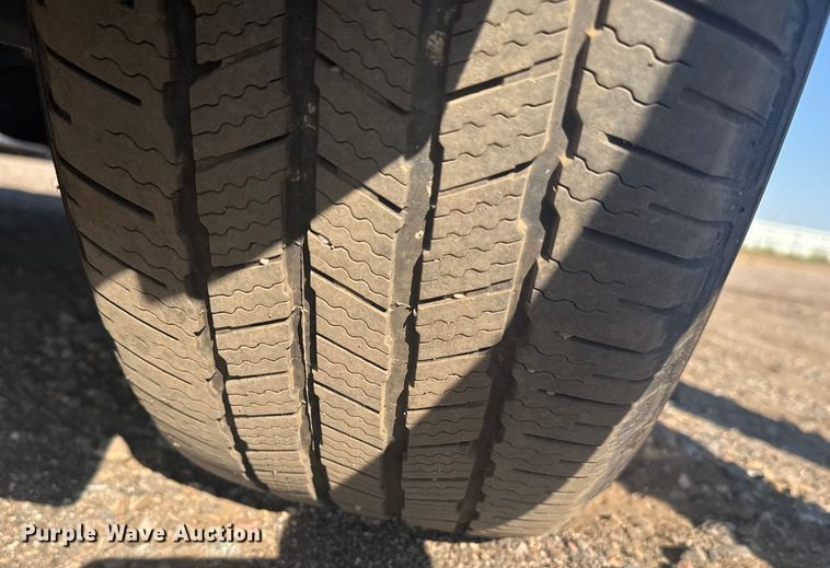 image for item YA0942 2023 Chevrolet Suburban SUV