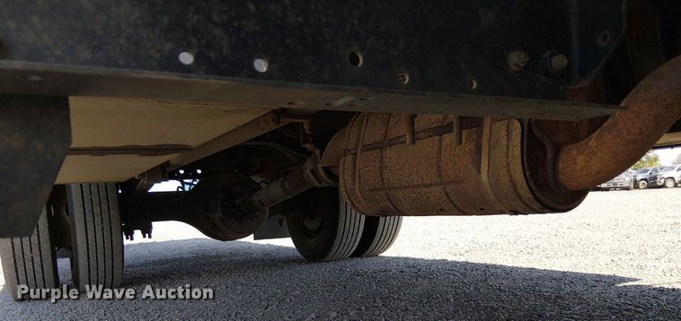 image for item YA1108 2013 Ford F650 Super Duty chipper truck