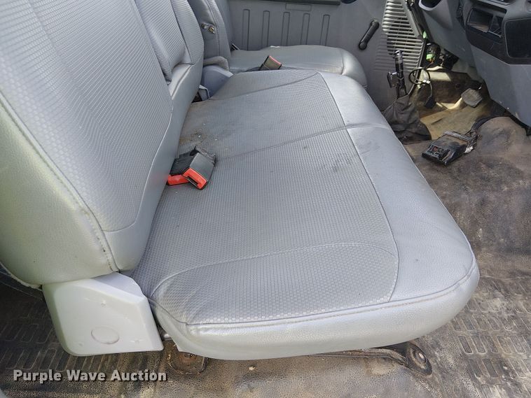 image for item YA1108 2013 Ford F650 Super Duty chipper truck