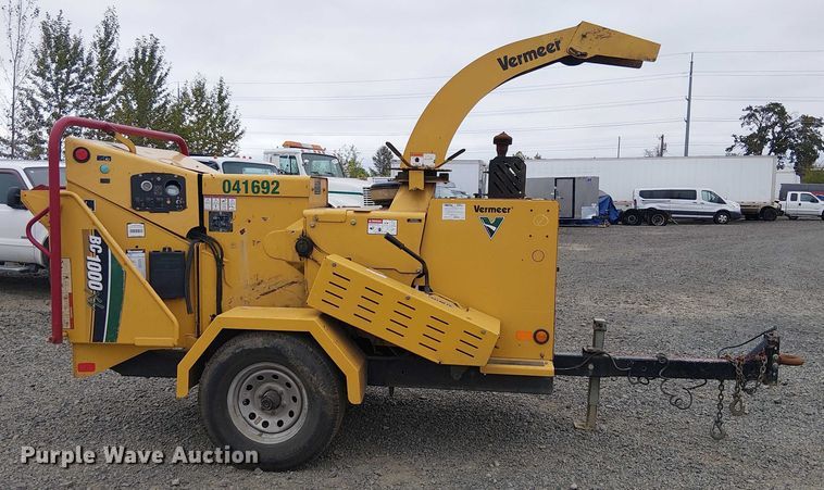 image for item YA1109 2017 Vermeer BC1000XL wood chipper